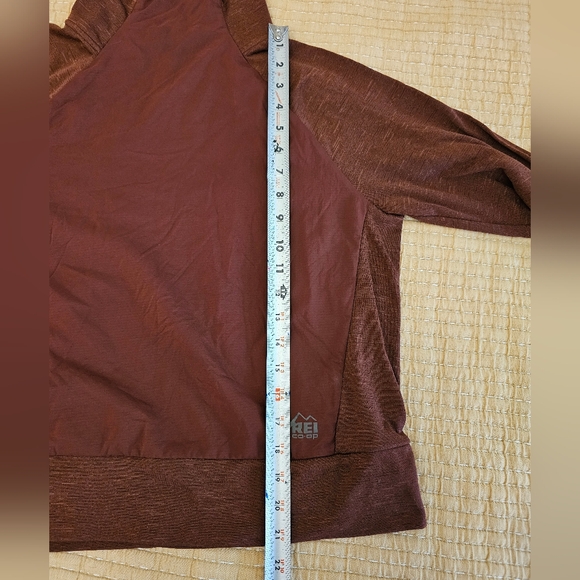 REI Co-op Swiftland Insulated Mid Layer Top Mock Neck Athleisure Gorpcore - Picture 9 of 11